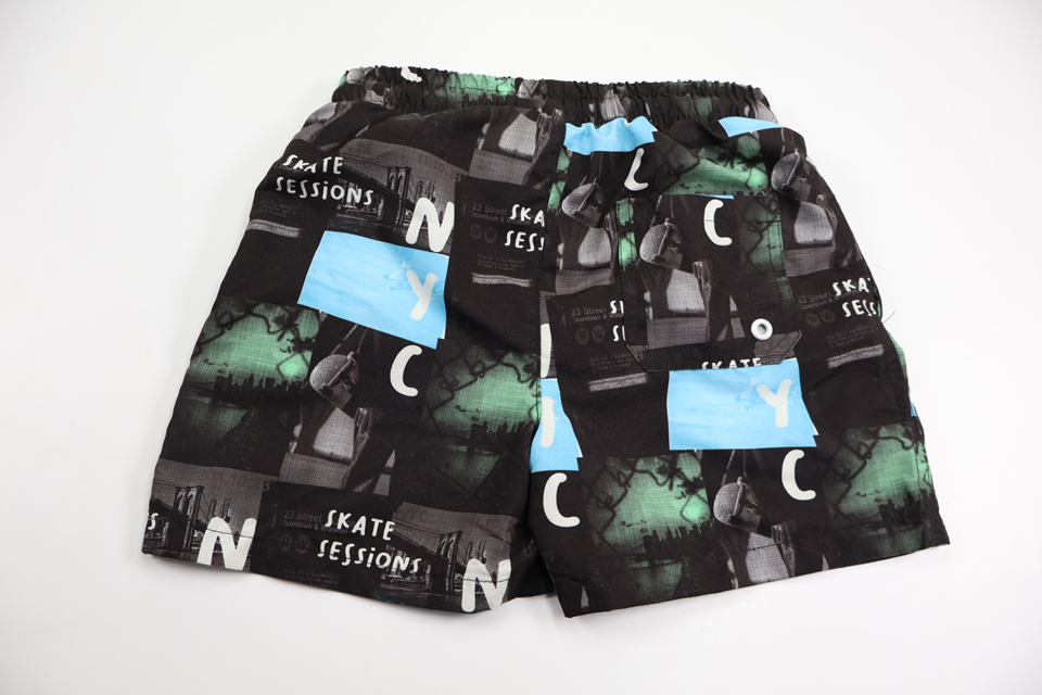 Badeshorts fra Beach Wear - Størrelse 98/104 - Sort