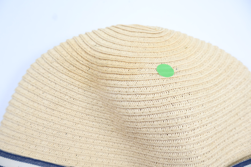 Stråhat fra H&M - Størrelse 80 - Beige