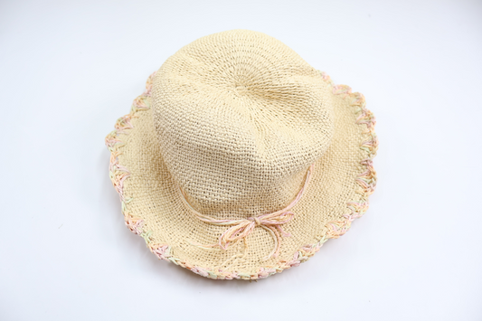 Stråhat fra Lindex - Størrelse 128/146 - Beige