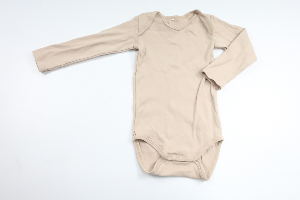 Bodysuit fra Name It - Størrelse 92 - Beige
