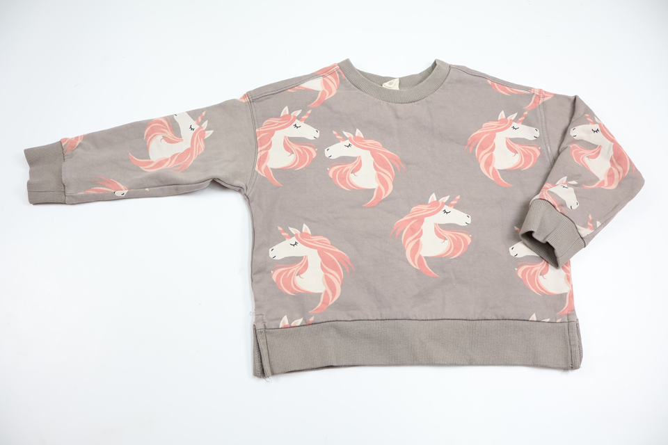 Sweatshirt med enhjørninger fra Uniq Mini - Størrelse 98/104 - Grå