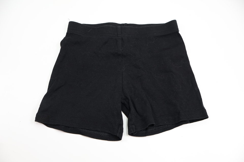 Shorts fra Ukendt - Størrelse 98/104 - Sort