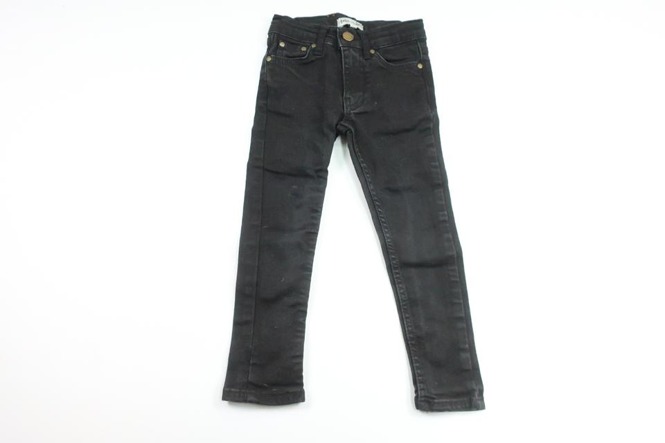 Jeans fra Amy & Lucy - Størrelse 104 - Sort