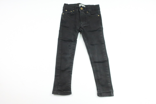 Jeans fra Amy & Lucy - Størrelse 104 - Sort