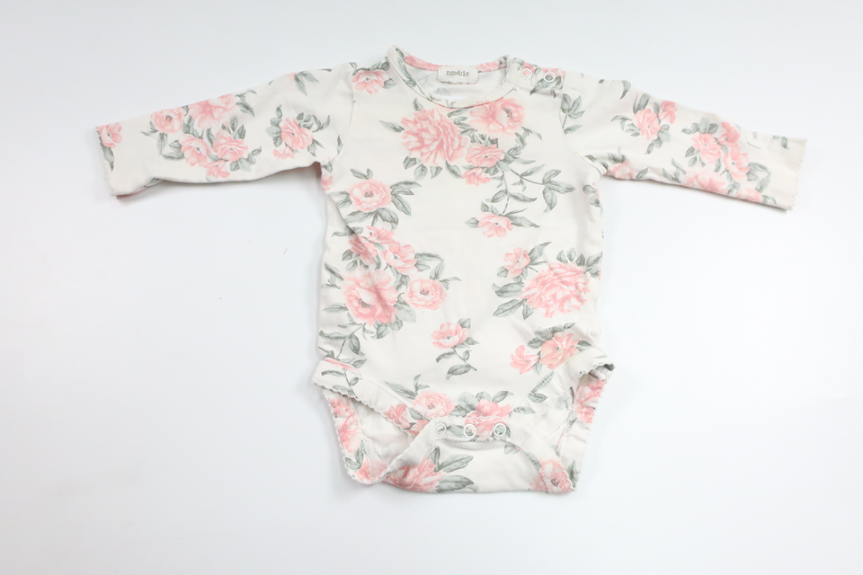 Blomsterbody fra Newbie - Størrelse 62 - Hvid