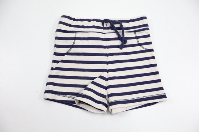 Stribede shorts fra LC Waikiki - Størrelse 68/74 - Hvid