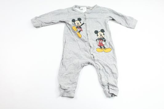 Pyjamas med Mickey Mouse fra H&M - Størrelse 68 - Grå