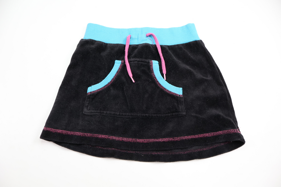 Kjol i fleece från Bamse by Lindex - Storlek 110/116 - Svart