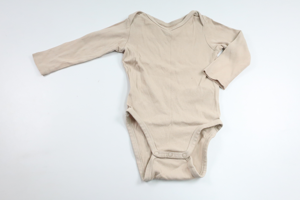 Bodysuit fra H&M - Størrelse 68 - Beige