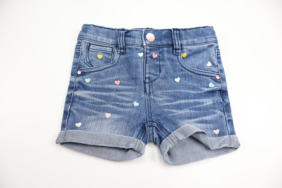 Jeansshorts med hjerter fra Name It - Størrelse 98 - Denim