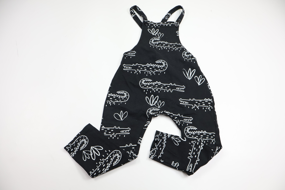 Lindex-seleshorts – Størrelse 98 – Sort
