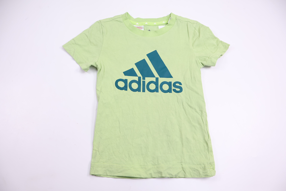 T-shirt från Adidas - Storlek 116 - Grön