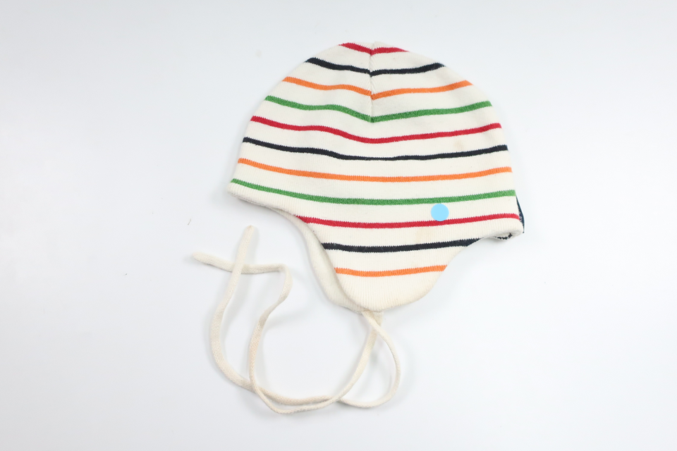 Hue fra Polarn o. Pyret - Størrelse 44/46 - Hvid