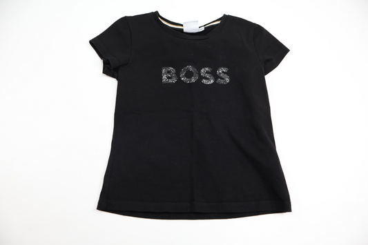 T-shirt fra BOSS - Størrelse 110/116 - Sort