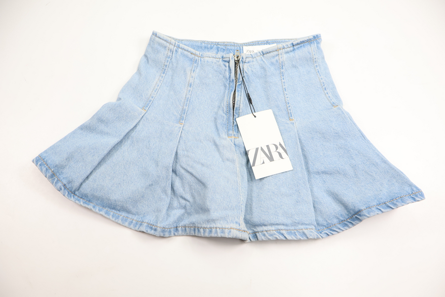 Jeanskjol från Zara - Storlek 122 - Denim