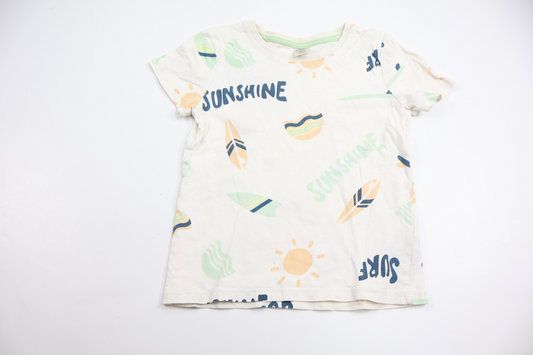 T-shirt fra Little Kids - Størrelse 104 - Hvid