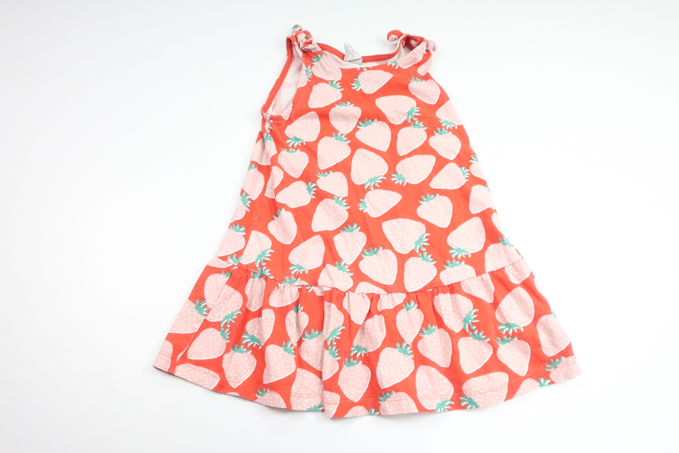 Kjole med jordbær fra Lindex - Størrelse 98/104 - Rød