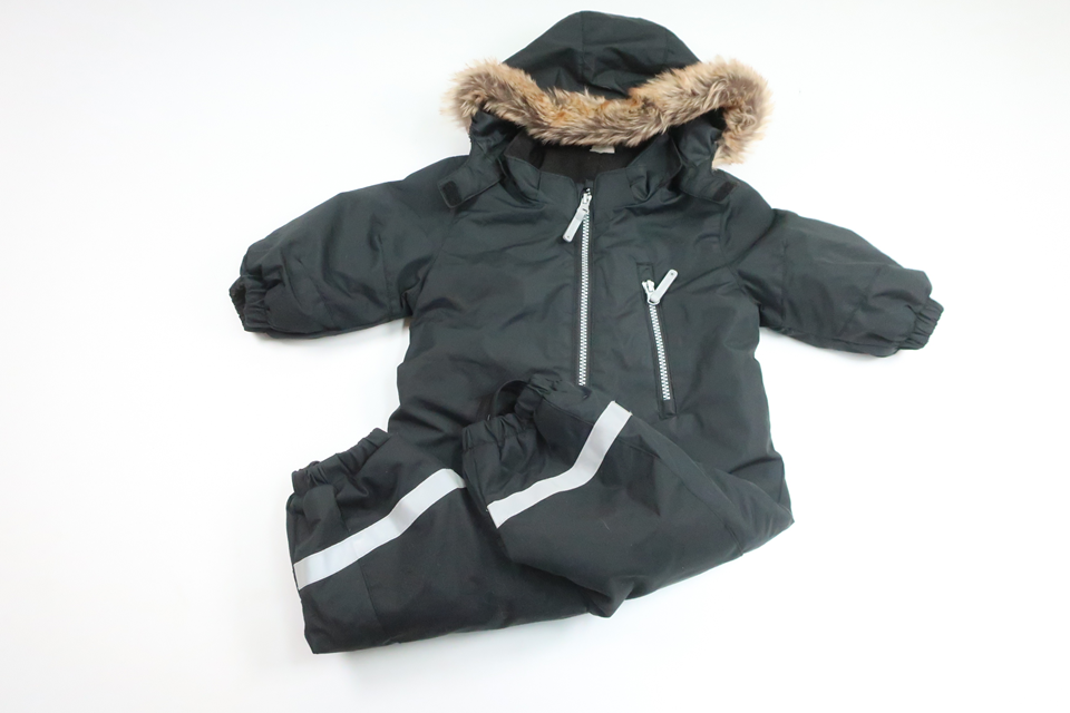 Fleeceforet vinteroverall fra H&M - Størrelse 74 - Sort