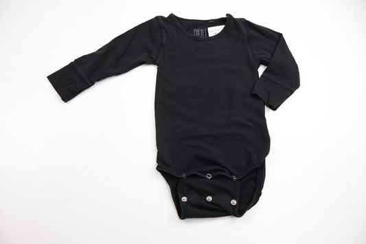 Body fra BEBE - Størrelse 80 - Sort