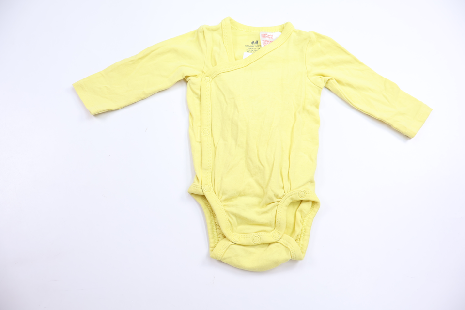Wrap-body fra H&M - Størrelse 56 - Gul