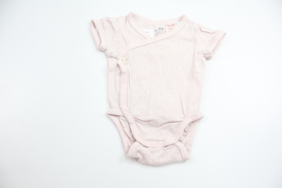 Wrap-body fra H&M - Størrelse 56 - Lyserød