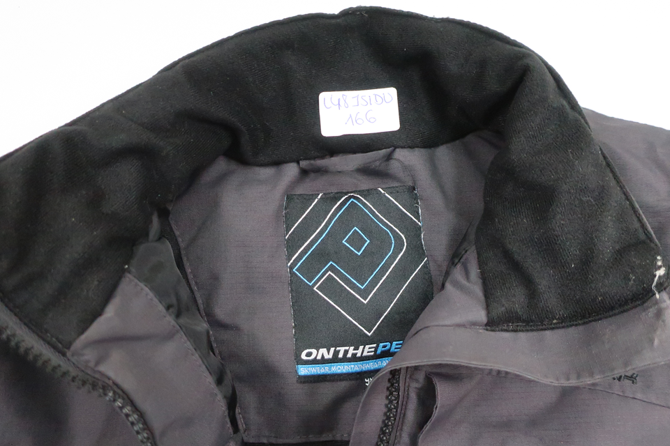 Vinterjakke fra On The Peak - Størrelse 98/104 - Grå