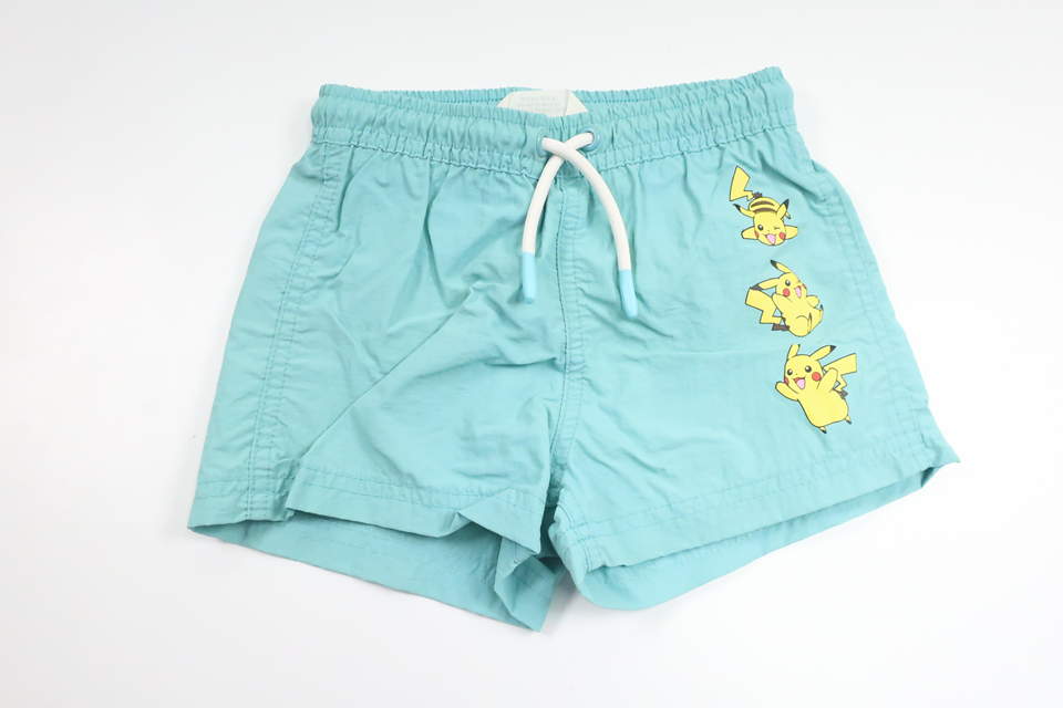 Badeshorts Pokémon fra H&M - Størrelse 98/104 - Blå
