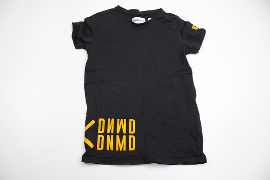 T-shirt fra Denim Day - Størrelse 110/116 - Sort