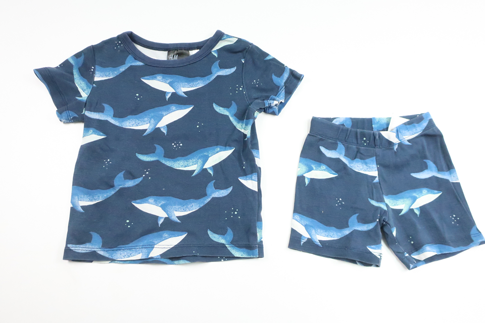Todelt pyjamas med hvaler fra H&M - Størrelse 92 - Blå