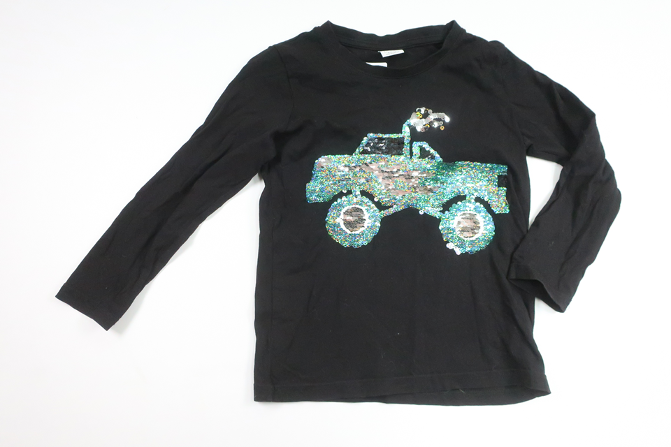 Sweater med vendbare pailletter fra Lindex - Størrelse 116 - Sort