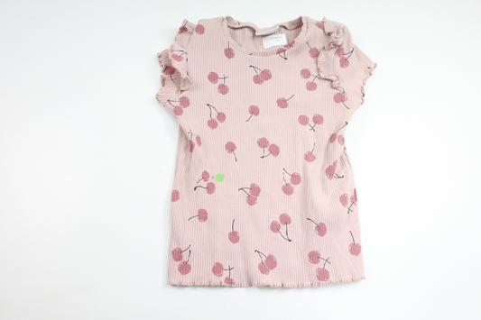 Ribstrikket trøje med kirsebær fra Kappahl - Størrelse 122/128 - Lilla