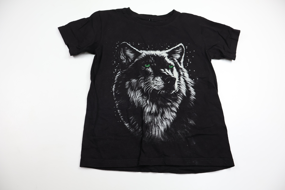 T-shirt från Okänt - Storlek 128 - Svart