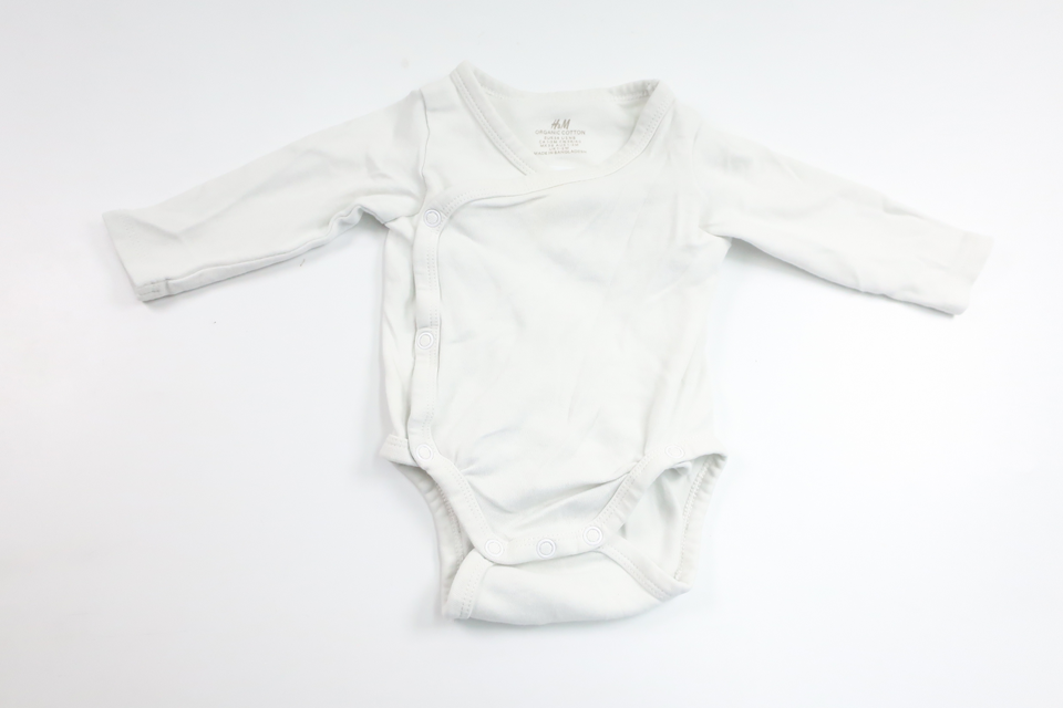 Wrap-body fra H&M - Størrelse 56 - Hvid