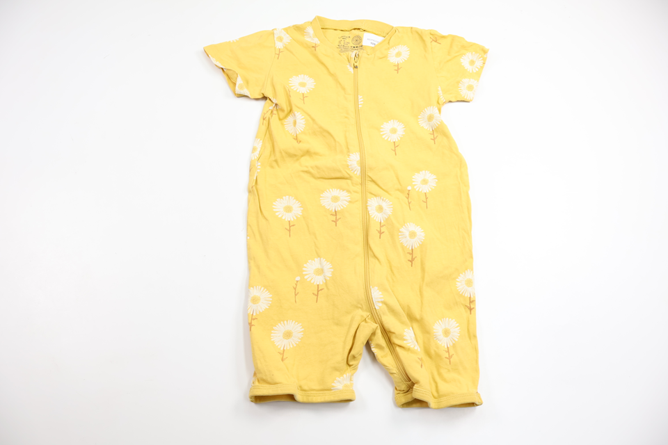 Blommig pyjamas från Lindex - Storlek 92 - Gul