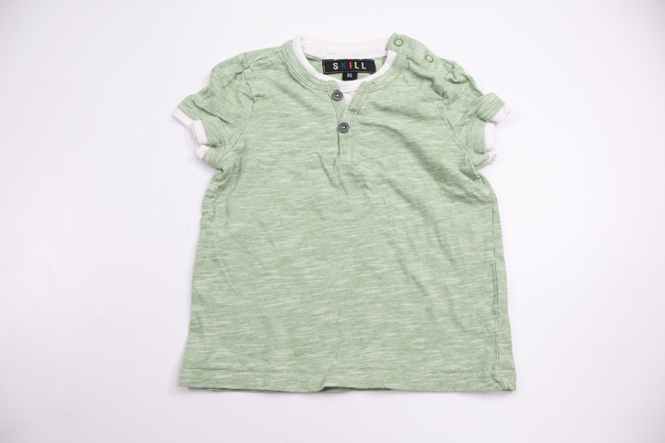 T-shirt från Skill - Storlek 86 - Grön