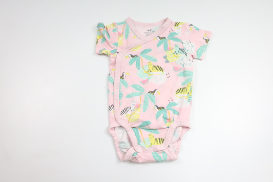 Wrap-body fra H&M - Størrelse 68 - Lyserød