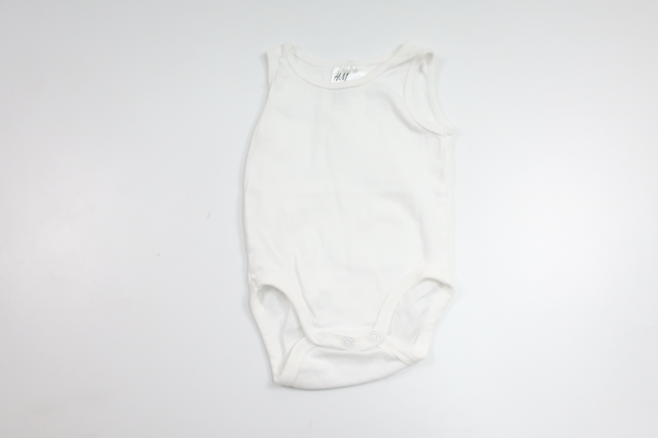 Hørbody fra H&M - Størrelse 62 - Hvid