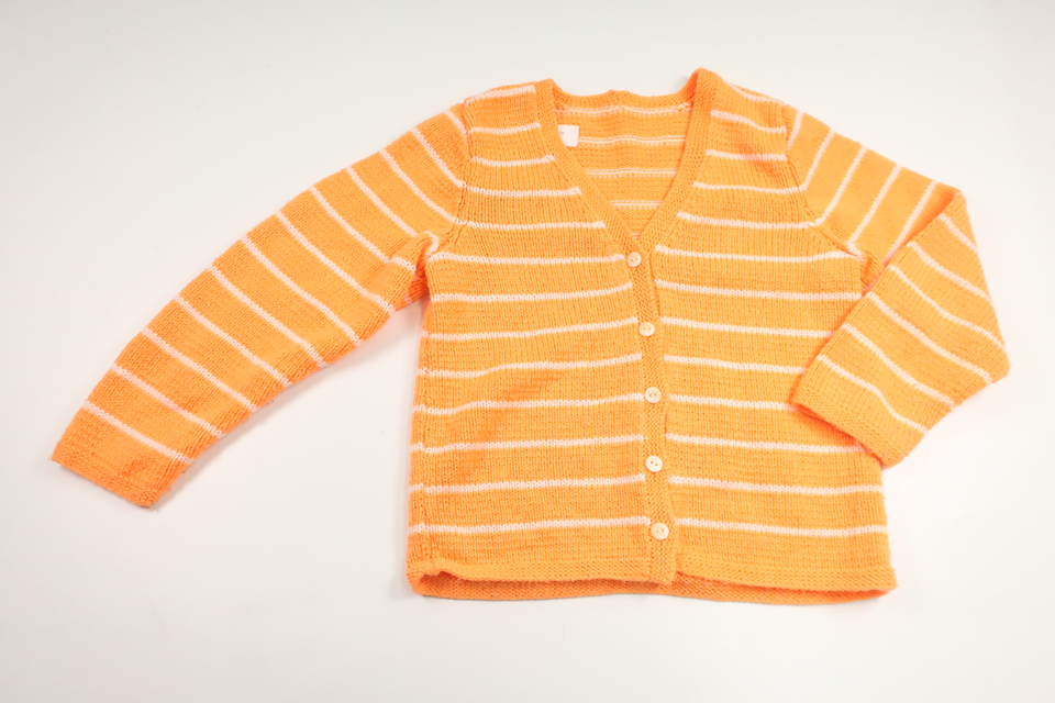 Strikket cardigan fra Hemstickat - Størrelse 122/128 - Orange