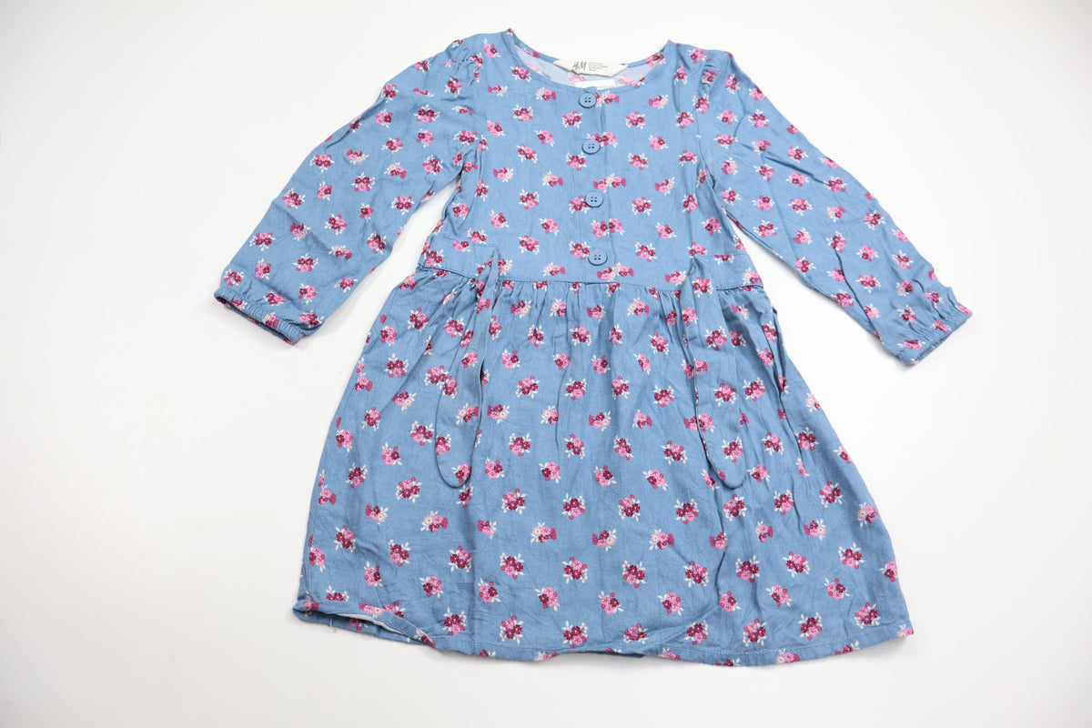 Blommig klänning från H&M - Storlek 110 - Blå