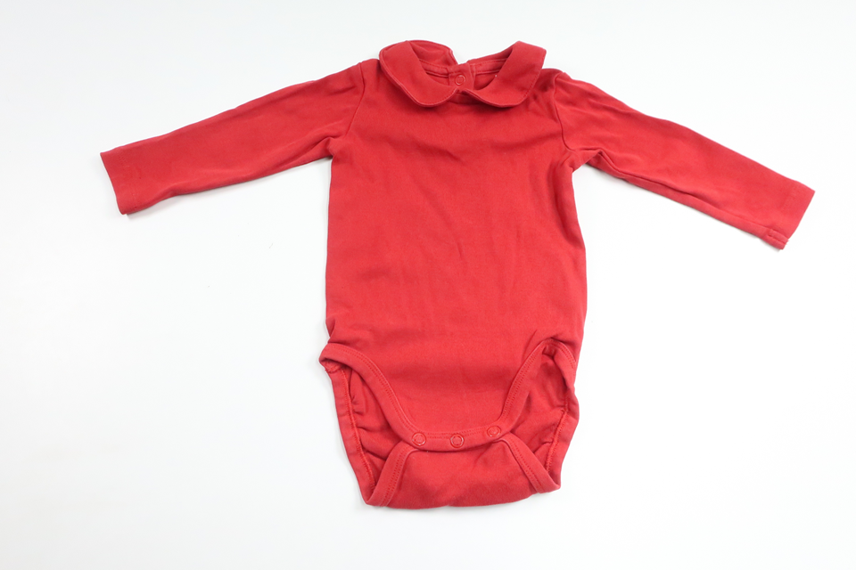 Bodysuit fra H&M - Størrelse 68 - Rød