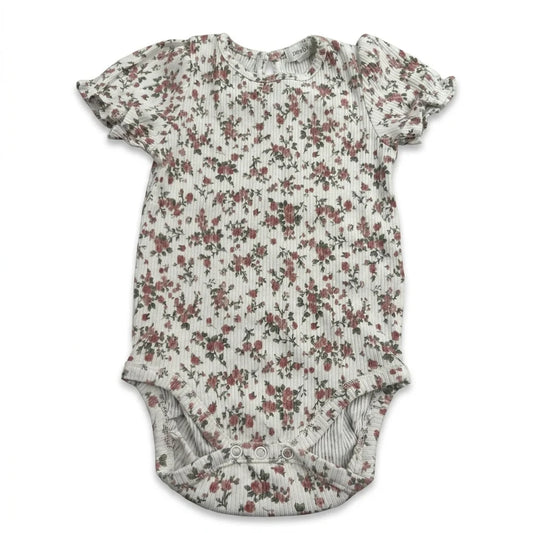Blommig body från Newbie - Storlek 80 - Vit