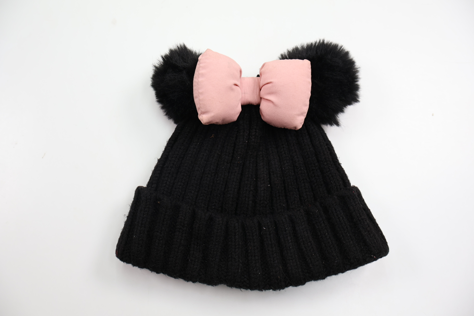 Mössa med Mimmi öron från H&M - Storlek 92/116 - Svart